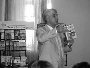 «Основная проблема в обучении химии сегодня – временная» 