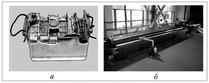 Электролиты: а – 30%-й раствор H2SO4 в аккумуляторе; б – раствор NiSO4 в электролизере